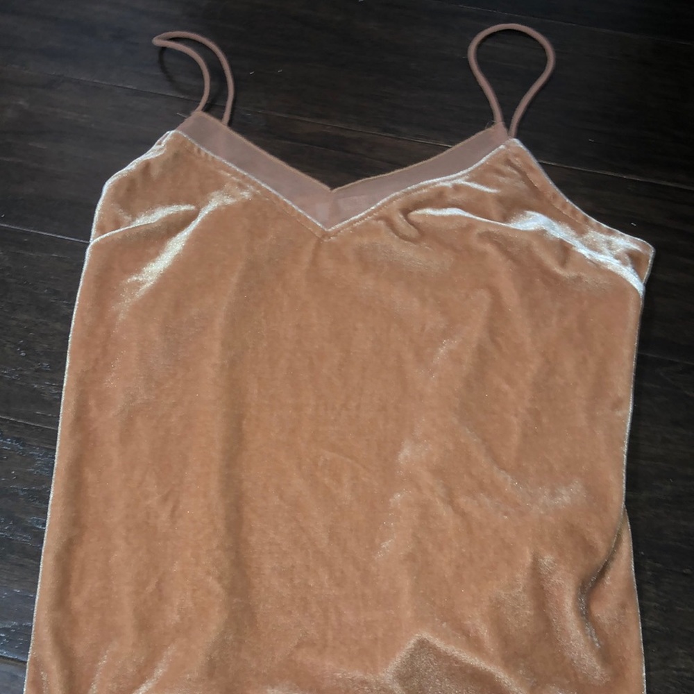 Peach colored tank top